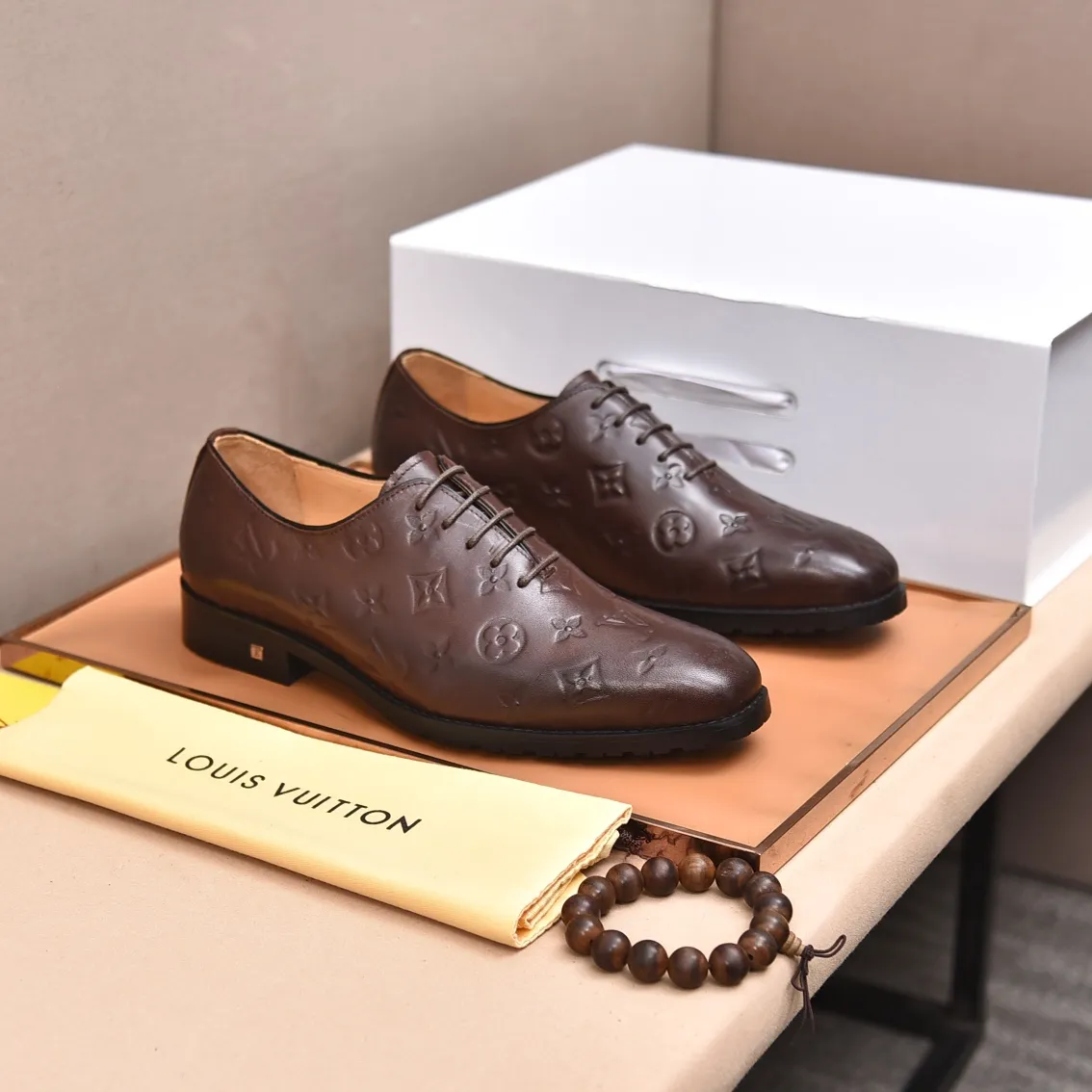 Men's shoes💰480📛📛【LOUIS VUITTON】(Quan Niu Li) Louis Vuitton 2023 official website synchronized new products👟Milan fashion catwalk style🇰🇾🇰🇾LV family logo, celebrity style, a must-have for fashionistas⚠️First layer calfskin➕cowhide lining➕Official website original version special outsole👞Number 38-44